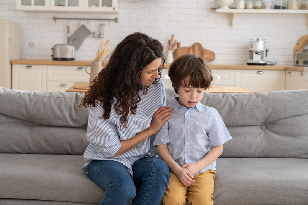 8 Time Out Alternatives for Kids | If you're looking for positive discipline ideas that don't involve time outs, this post is a great resource. While time outs are a great behavior management strategy for toddlers, removing a child from the situation can actually take away important learning opportunities, particularly when it comes to teaching kids self-control. Time outs can also cause power struggles. These positive parenting alternatives are a great idea for at home and at school.